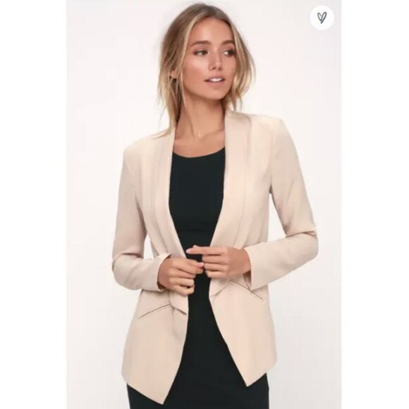 New Lulu's womens size Extra Small , Miss Punctuality light weight blazer Office - Picture 1 of 8